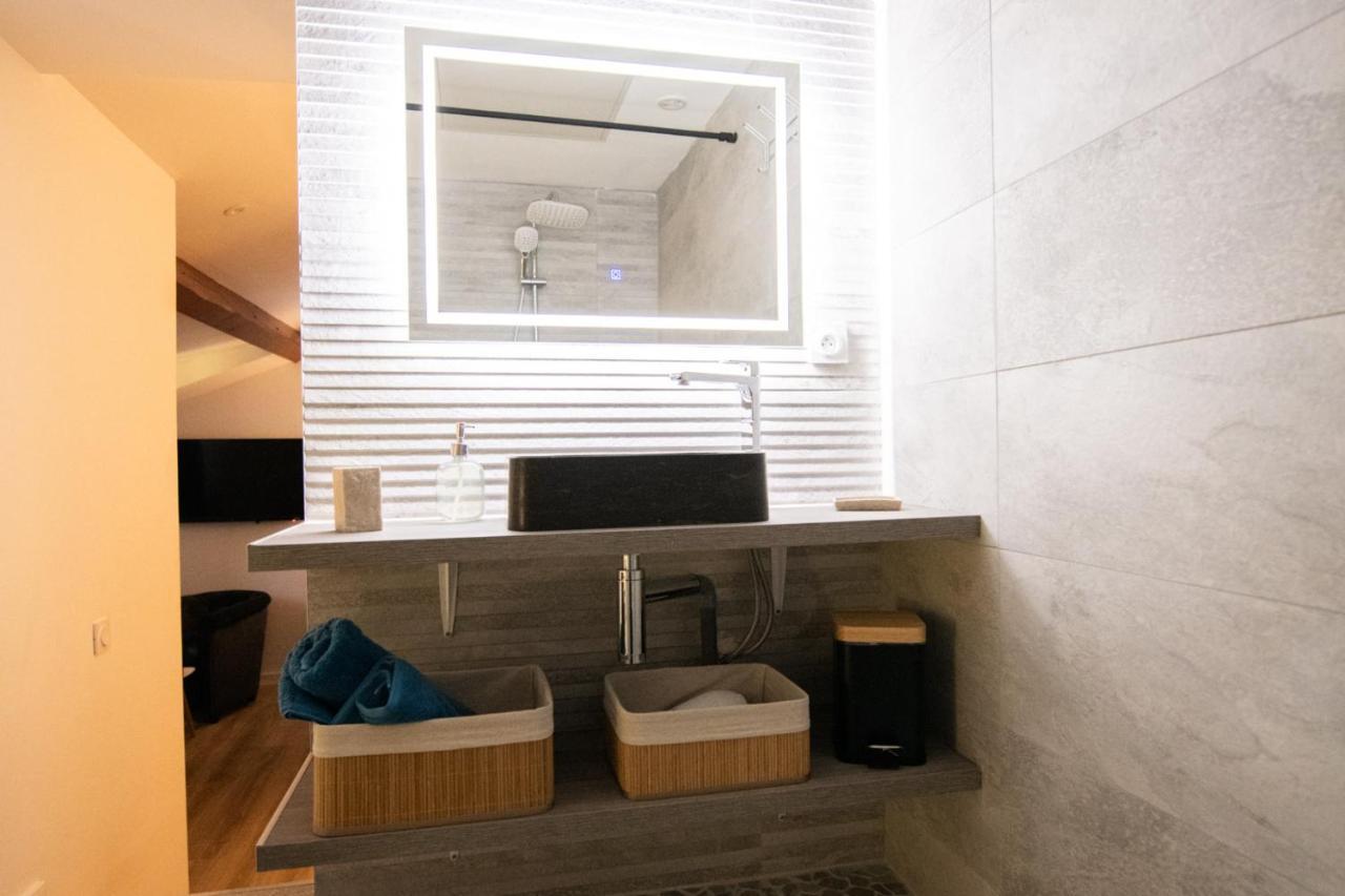 Lova Spa Saint-Etienne Екстер'єр фото